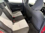 Toyota Yaris 2013 Punainen
