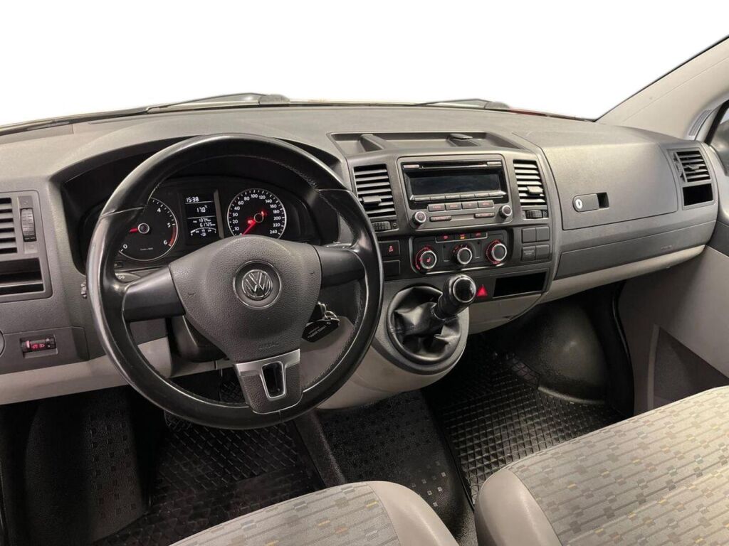 Volkswagen Transporter 2013 Valkoinen
