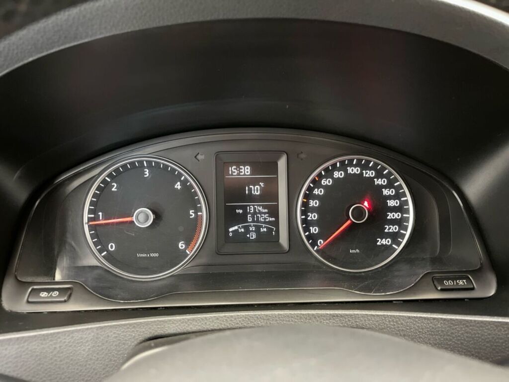 Volkswagen Transporter 2013 Valkoinen