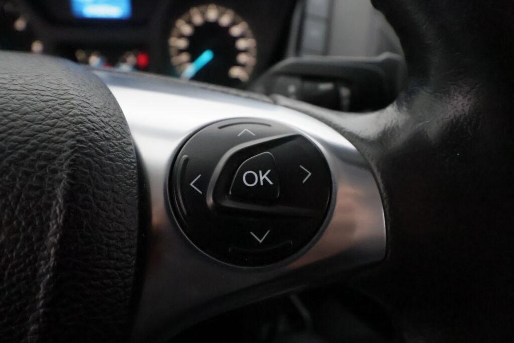 Ford Transit Custom 2013 Valkoinen