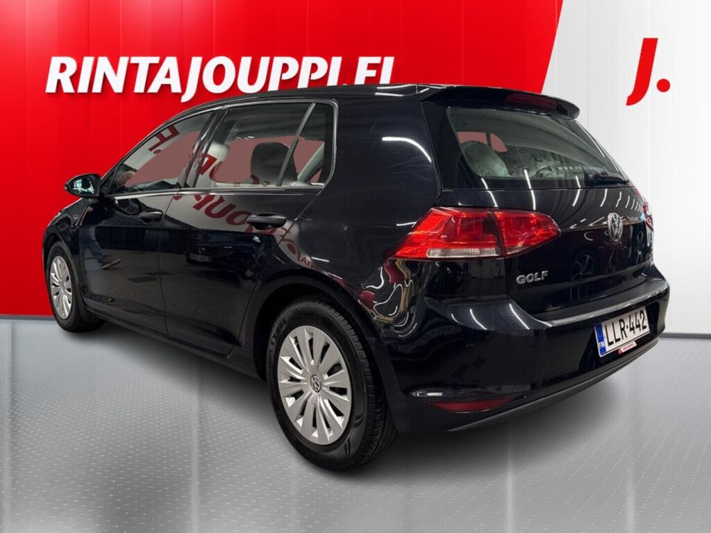 Volkswagen Golf 2013 Musta