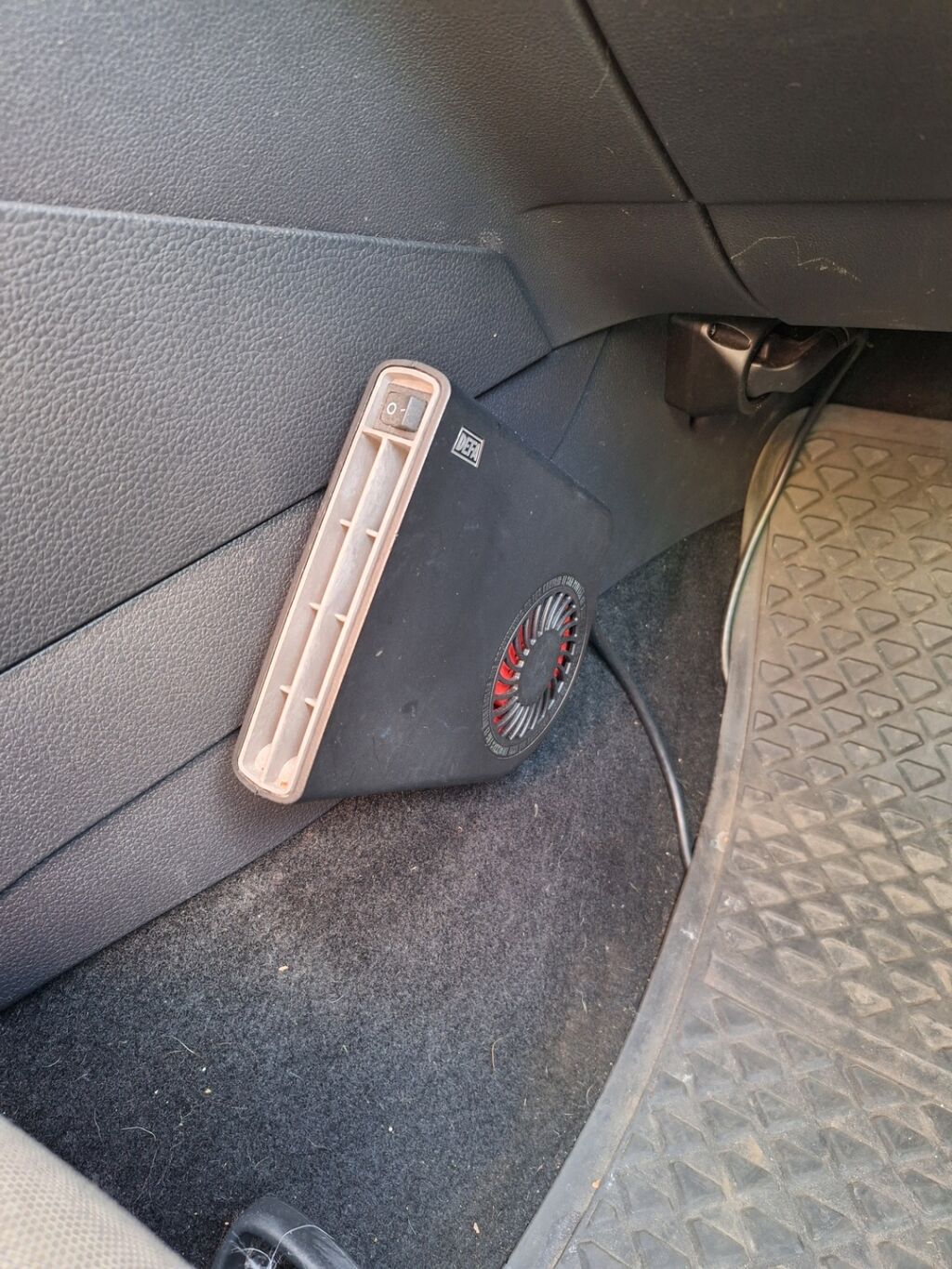 Volkswagen Golf 2013 Musta