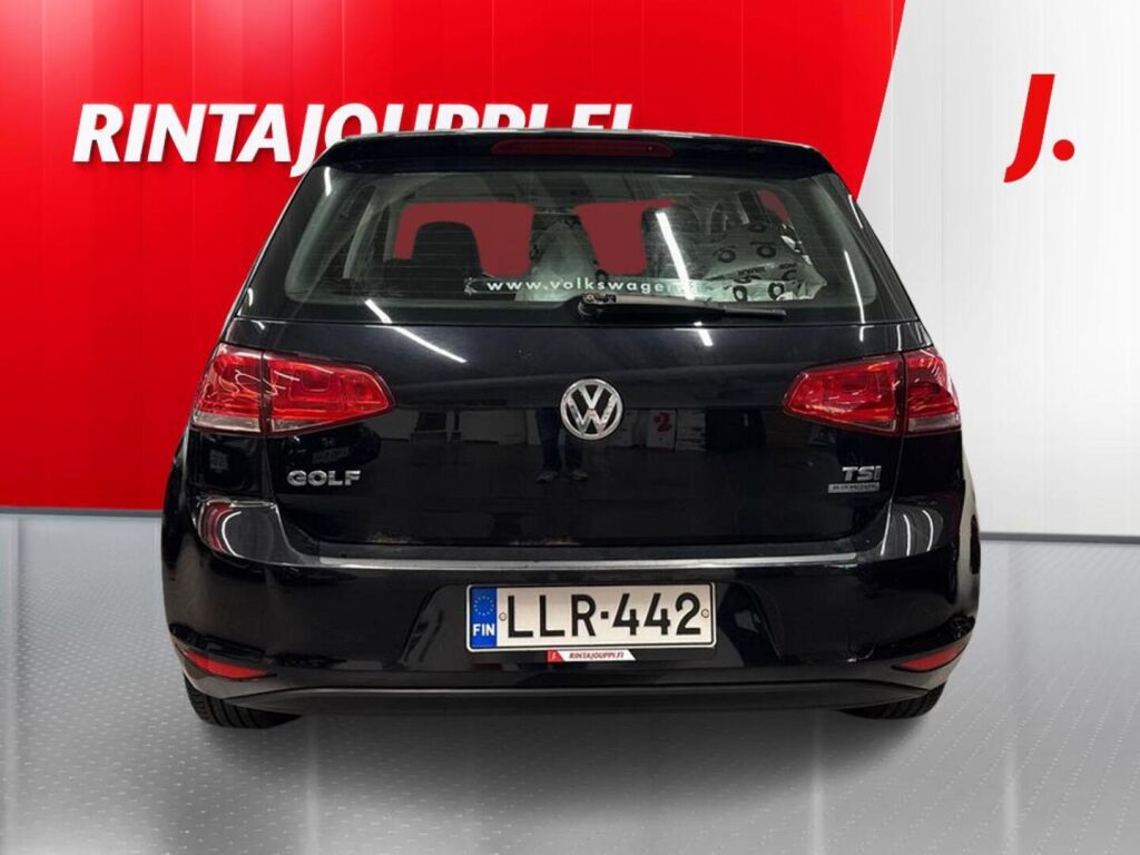 Volkswagen Golf 2013 Musta