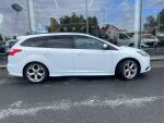 Ford Focus 2014 Valkoinen