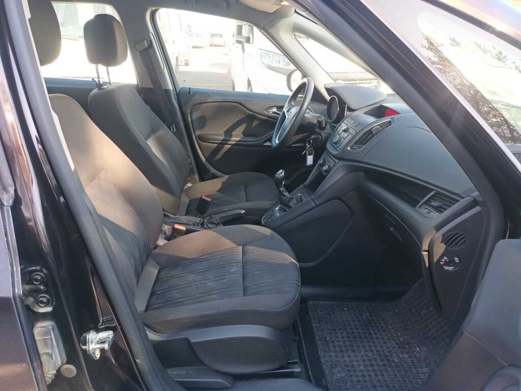 Opel Zafira Tourer 2014 Ruskea (beige)