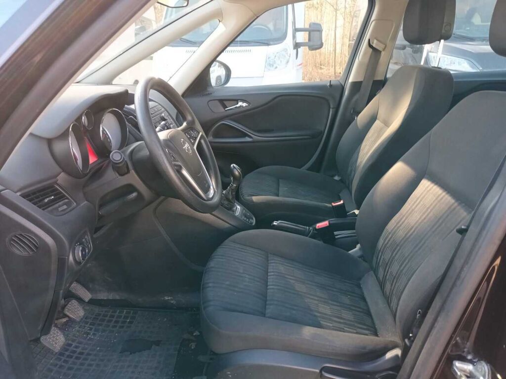 Opel Zafira Tourer 2014 Ruskea (beige)