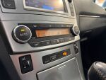 Toyota Avensis 2013 Musta