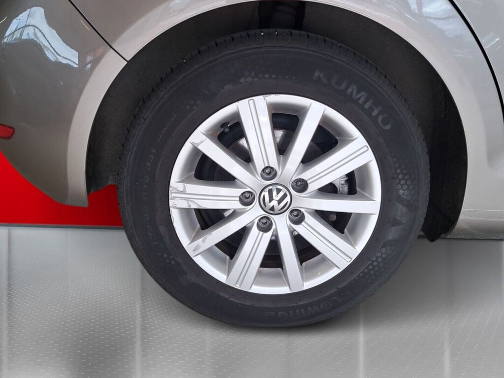 Volkswagen Golf Plus 2012 Ruskea (beige)