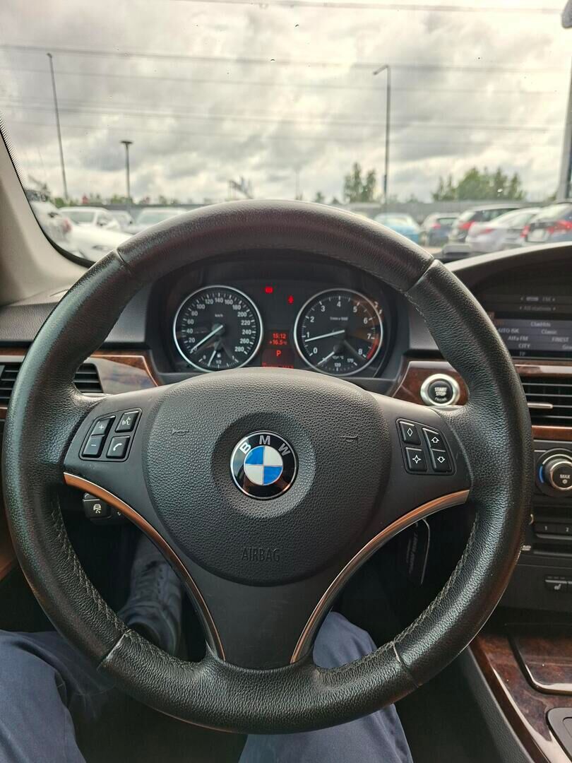 BMW 330 2007 Harmaa