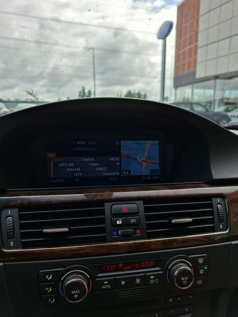 BMW 330 2007 Harmaa