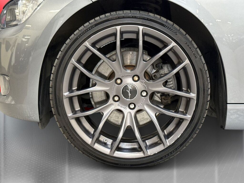 BMW 330 2007 Harmaa
