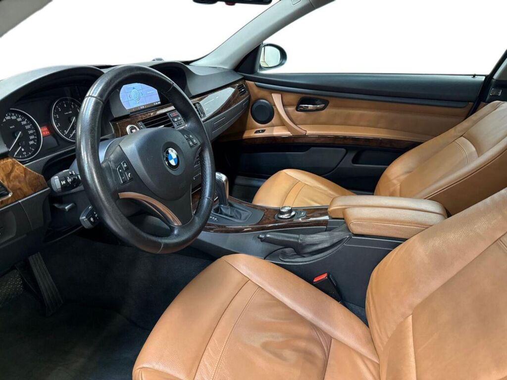 BMW 330 2007 Harmaa