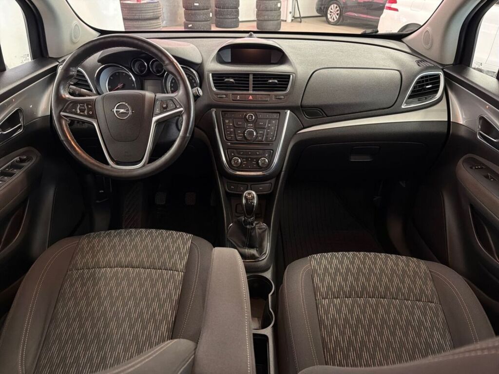 Opel Mokka 2013 Musta