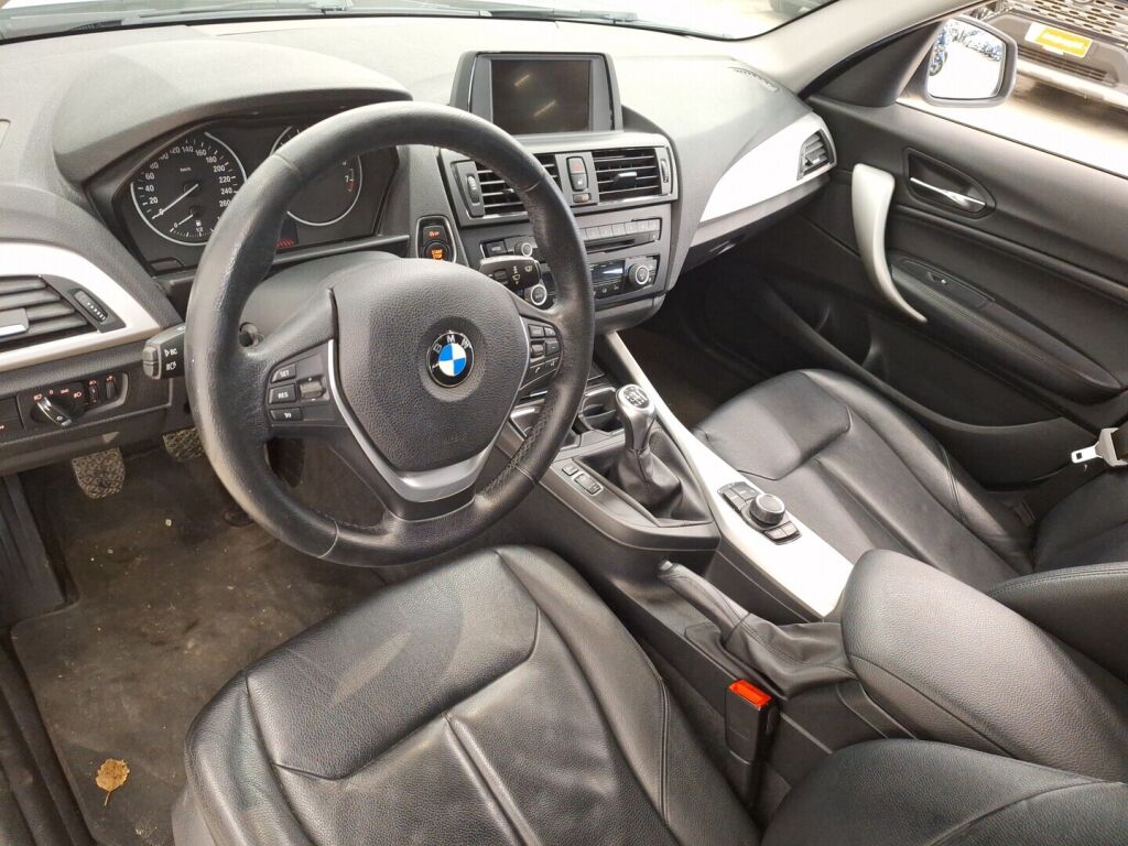 BMW 116 2011 Hopea