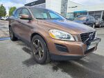 Volvo XC60 2013 Ruskea (beige)