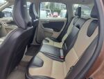 Volvo XC60 2013 Ruskea (beige)