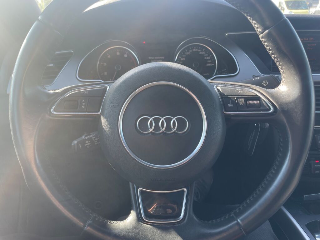 Audi A5 2013 Musta