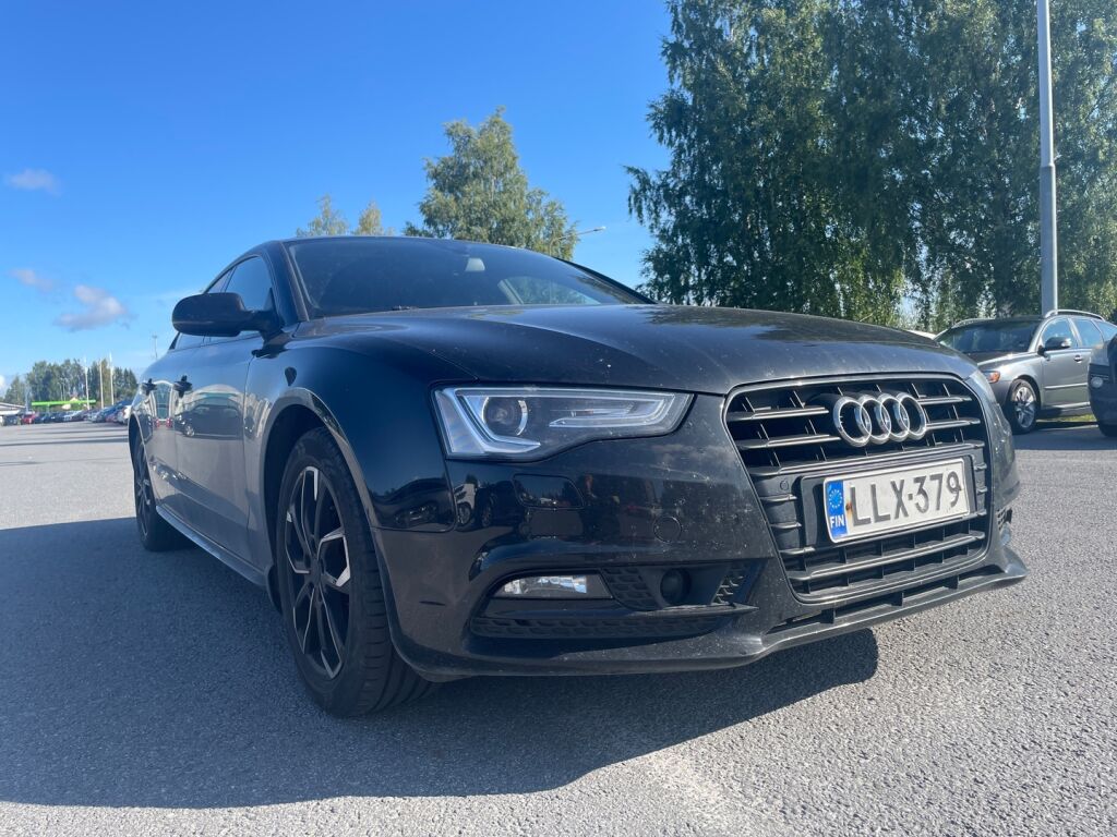 Audi A5 2013 Musta