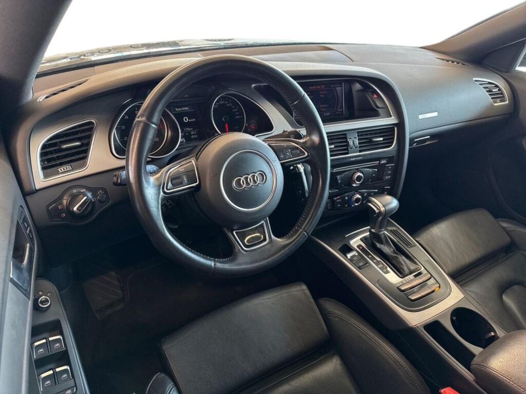 Audi A5 2013 Musta