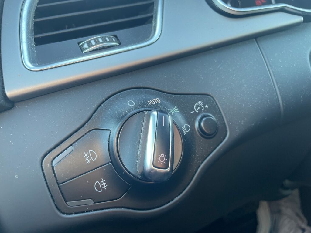 Audi A5 2013 Musta