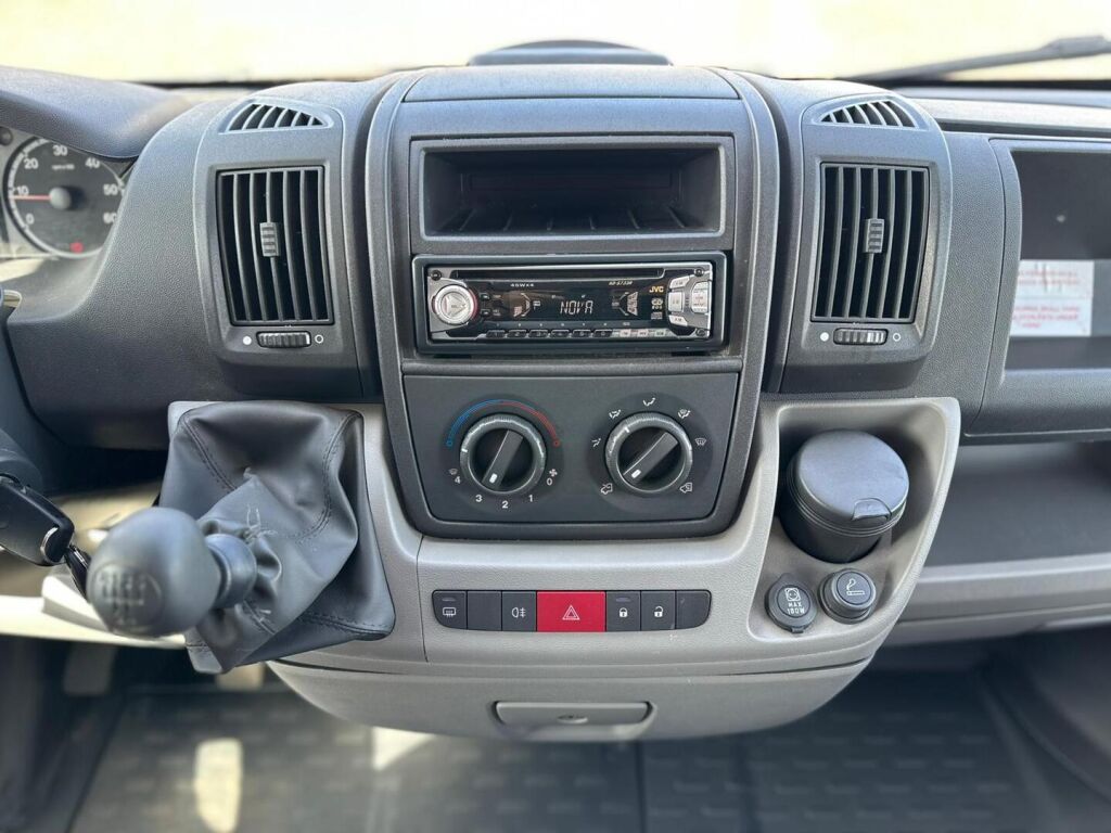 Adria Sport 573 DS 2008 Valkoinen