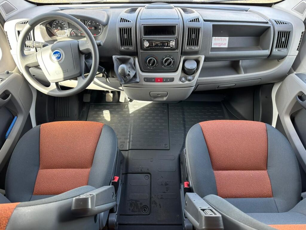 Adria Sport 573 DS 2008 Valkoinen