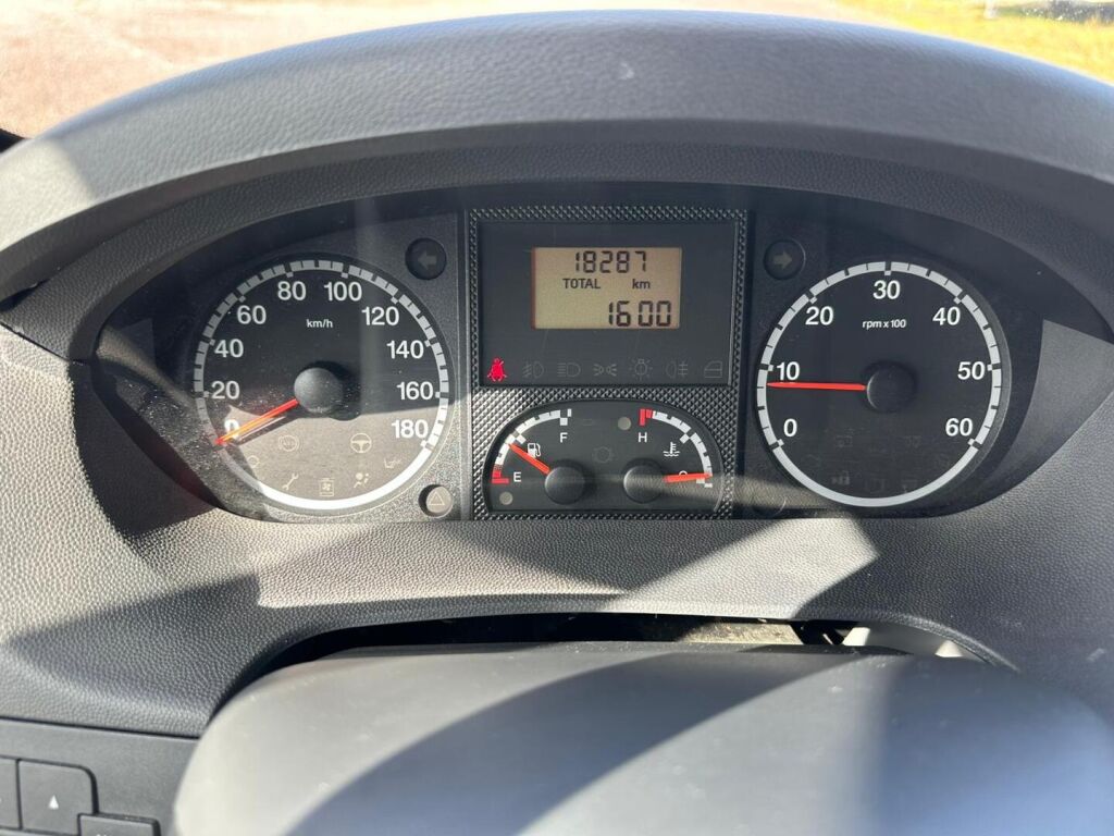 Adria Sport 573 DS 2008 Valkoinen