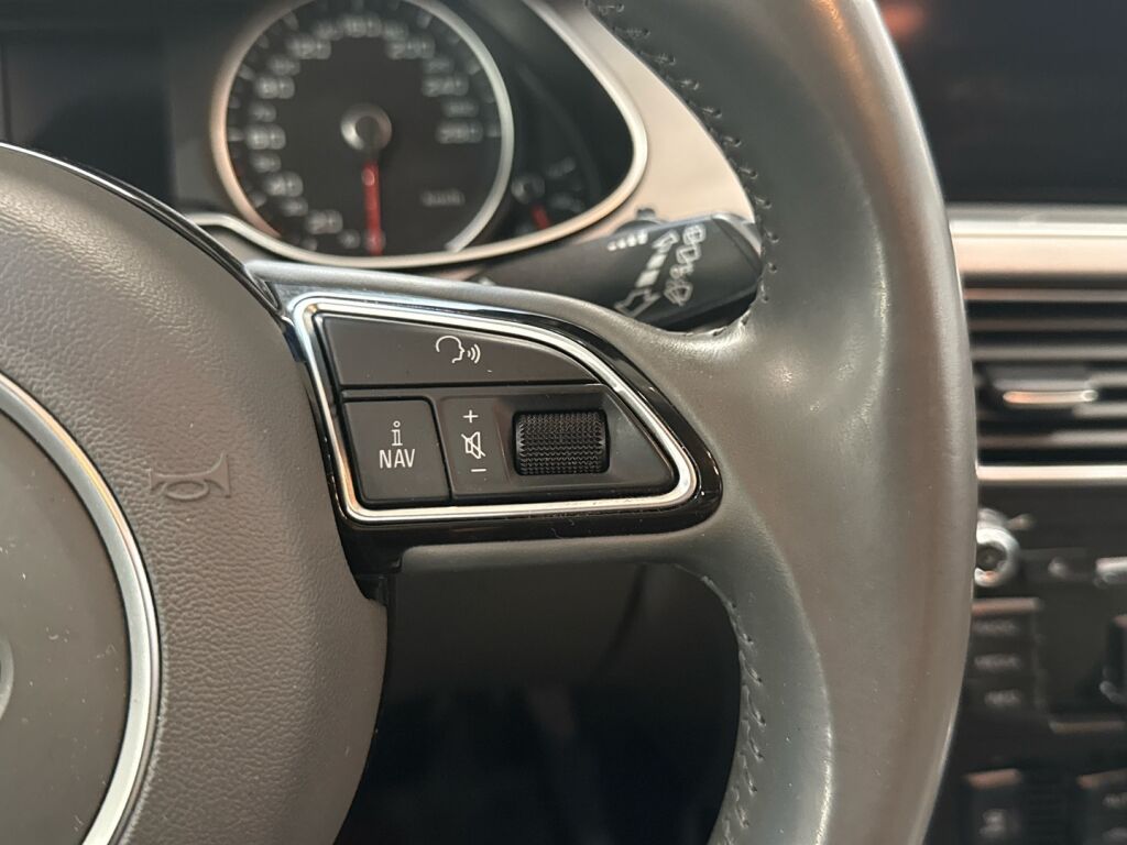 Audi A4 2013 Valkoinen