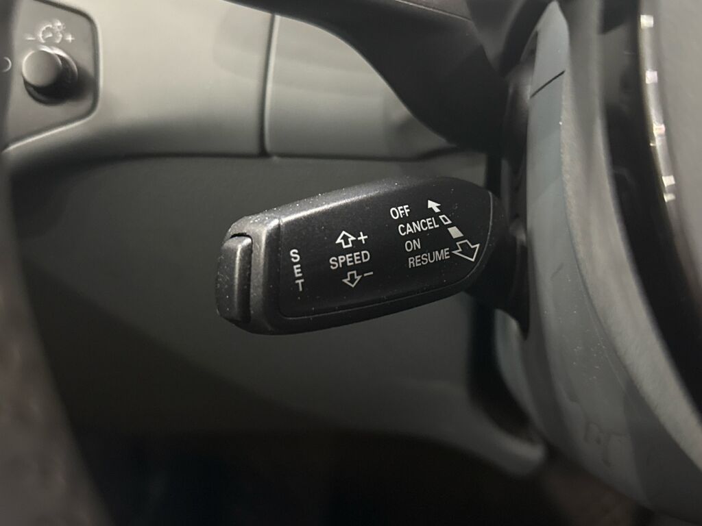 Audi A4 2013 Valkoinen