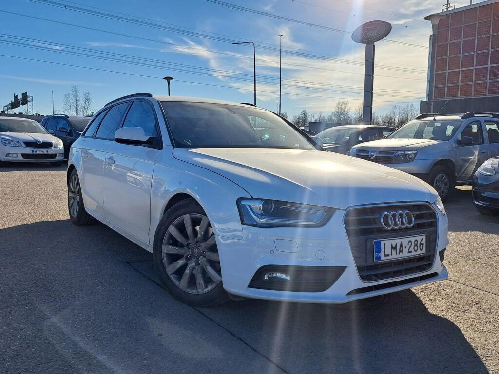 Audi A4 2013 Valkoinen