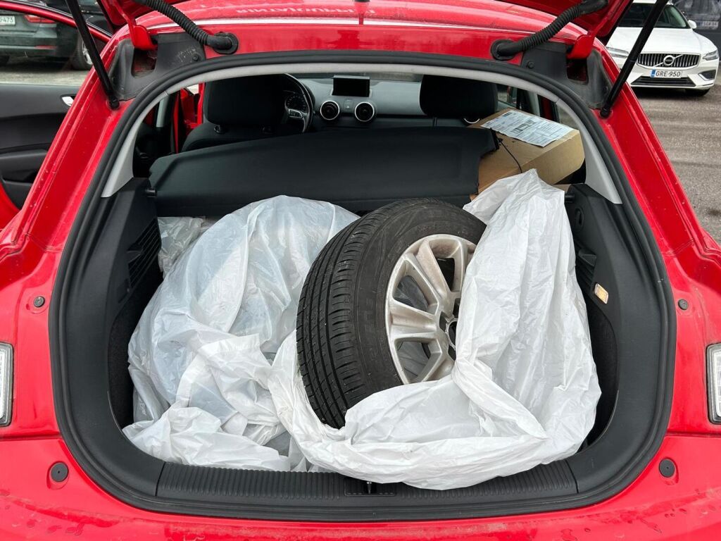 Audi A1 2013 Punainen