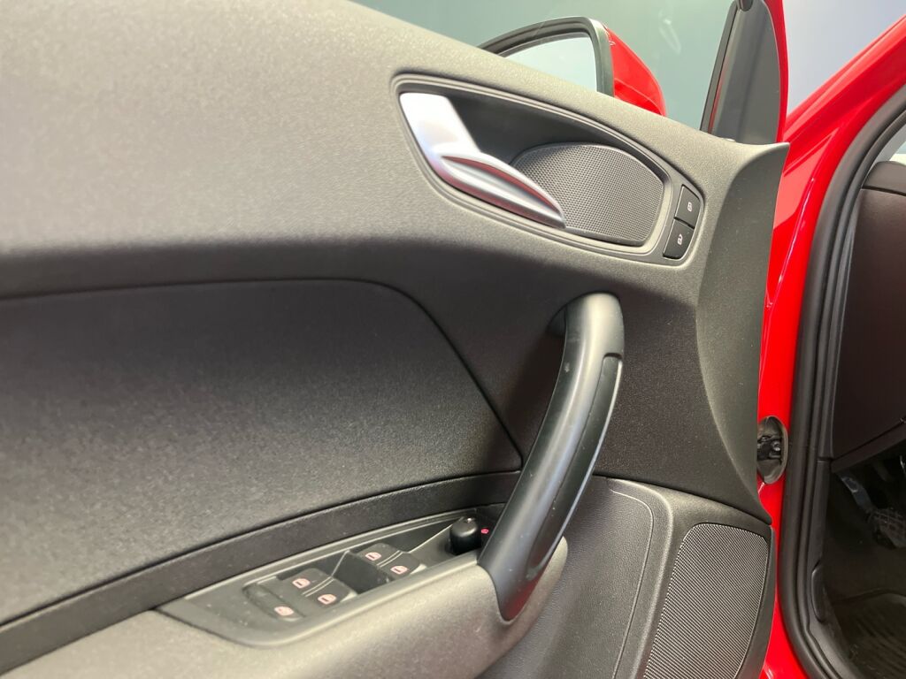 Audi A1 2013 Punainen