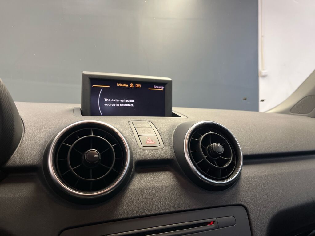 Audi A1 2013 Punainen