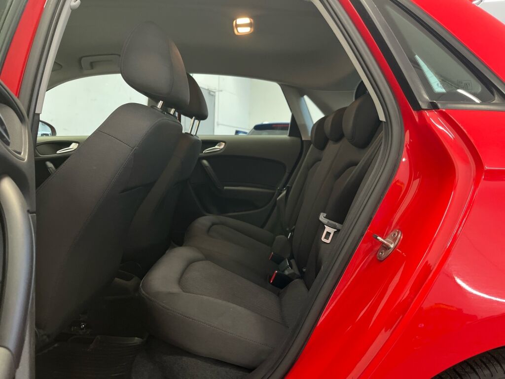 Audi A1 2013 Punainen