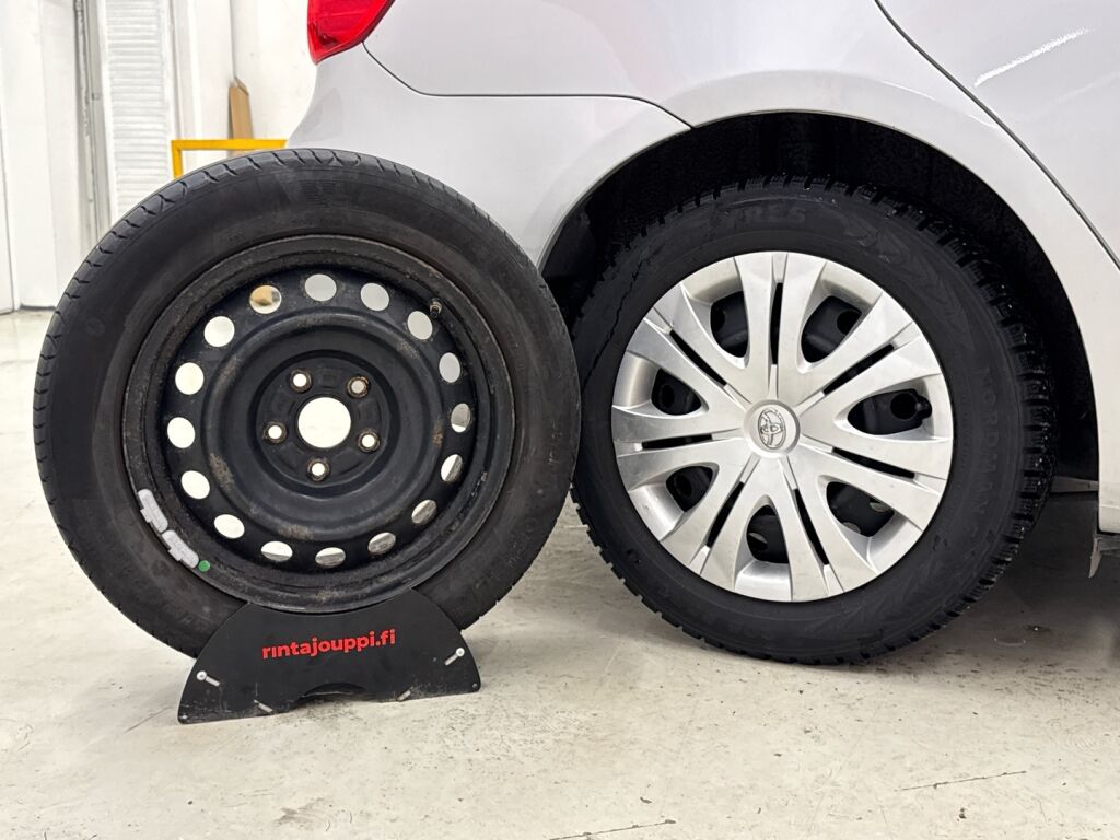 Toyota Corolla 2013 Hopea