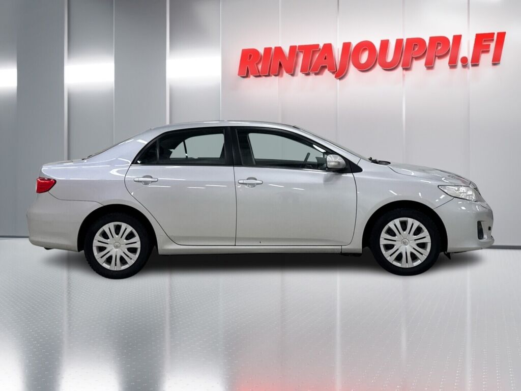 Toyota Corolla 2013 Hopea