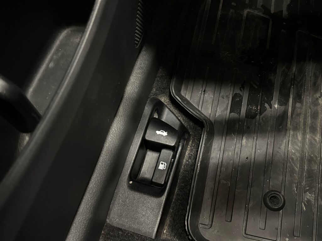 Toyota Corolla 2013 Hopea