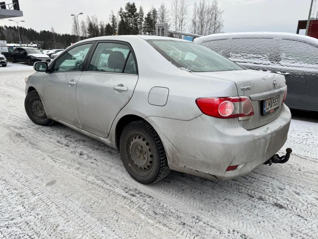 Toyota Corolla 2013 Hopea