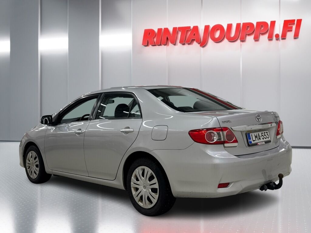 Toyota Corolla 2013 Hopea