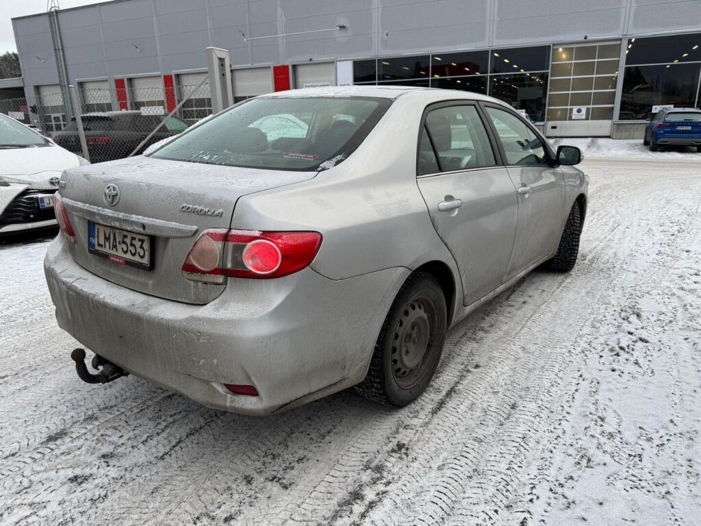 Toyota Corolla 2013 Hopea