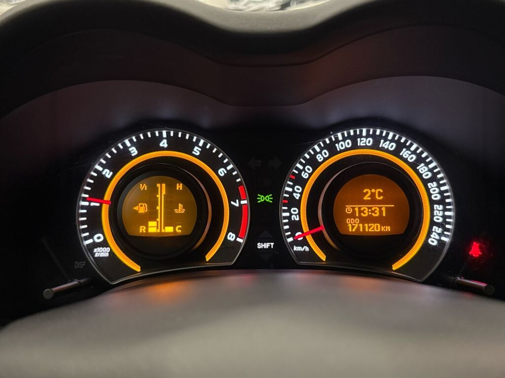 Toyota Corolla 2013 Hopea