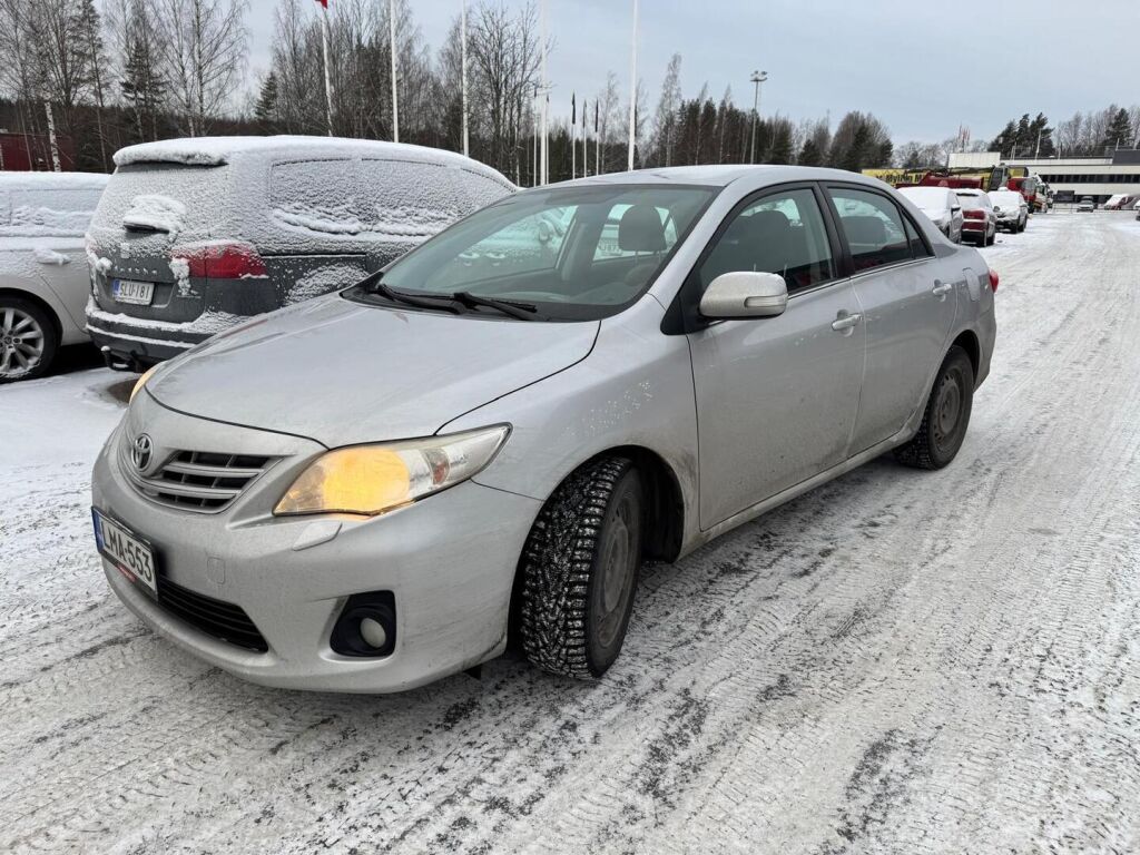 Toyota Corolla 2013 Hopea