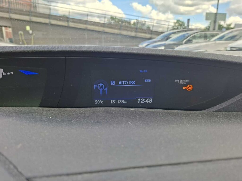Honda Civic 2013 Ruskea (beige)