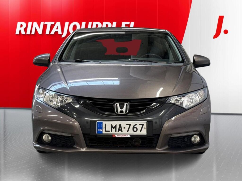 Honda Civic 2013 Ruskea (beige)