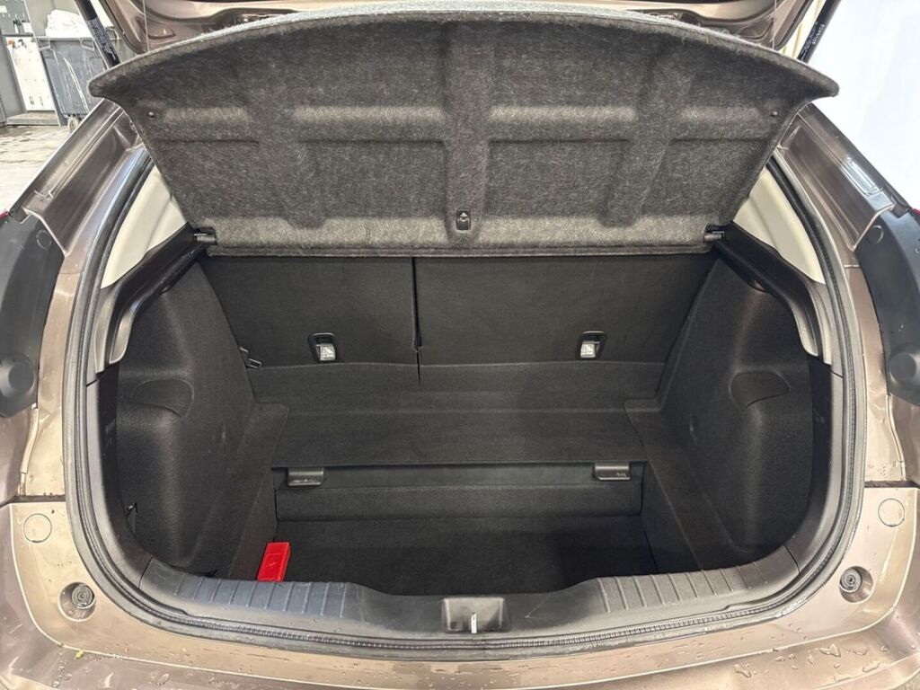 Honda Civic 2013 Ruskea (beige)