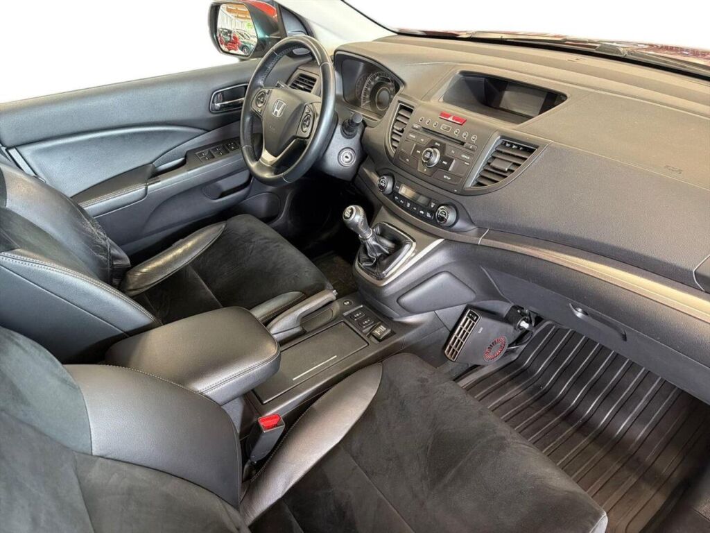 Honda CR-V 2013 Punainen