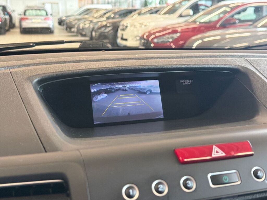 Honda CR-V 2013 Punainen