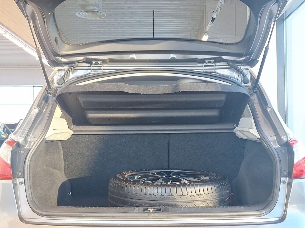 Nissan Qashqai 2013 Harmaa