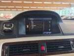 Volvo V70 2014 Punainen