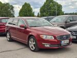Volvo V70 2014 Punainen